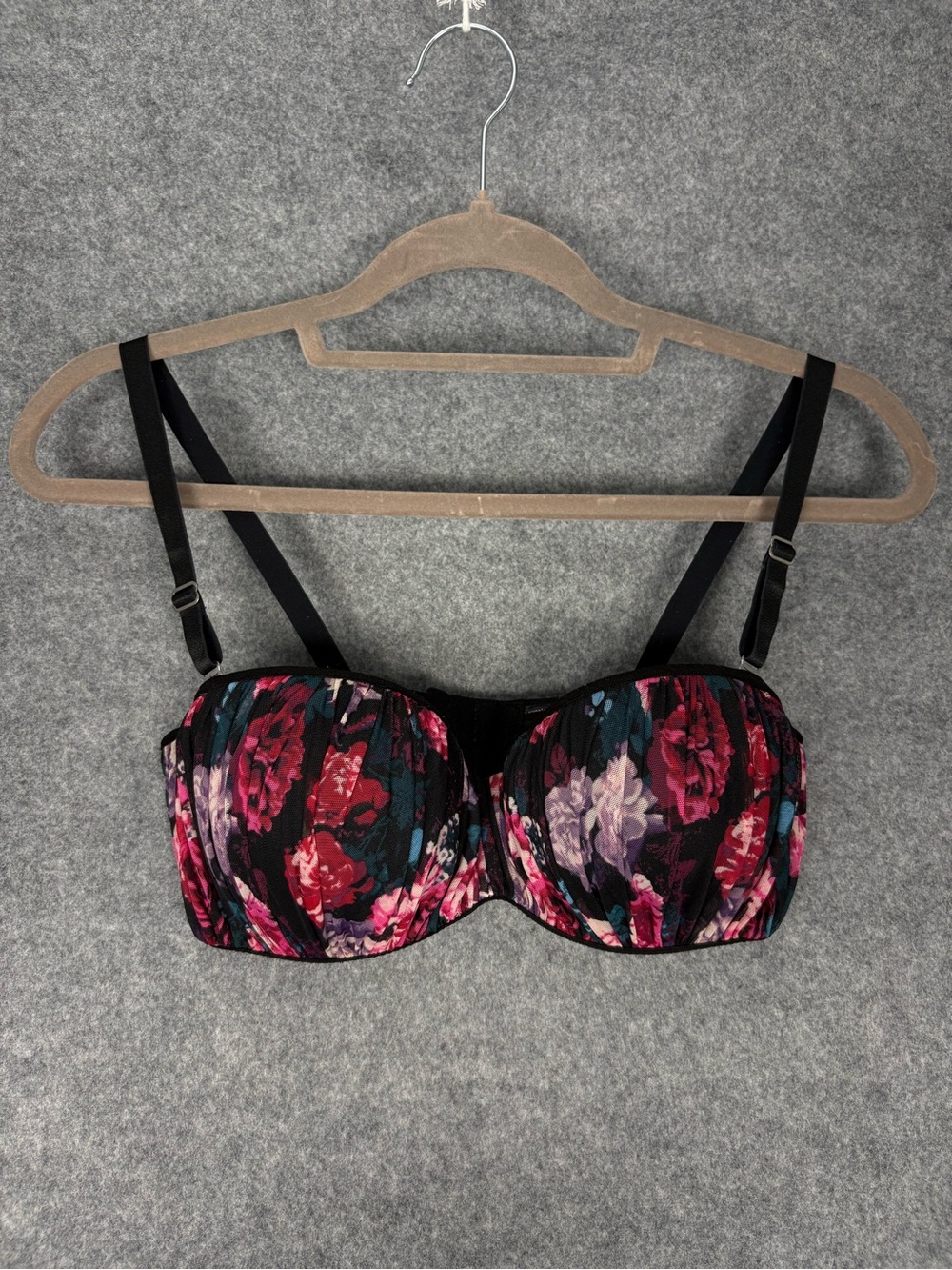 H&M Floral Strapless Convertible Balconette Bra 36D Black Pink Underwire